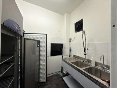 Property Image for 3 The Broadway, Hatfield, AL9 5BG