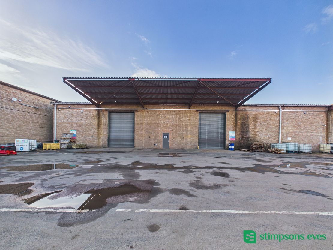 Unit 2, Ampthill Industrial Estate, Ampthill Road, Bedford, Bedfordshire, MK42 9JJ