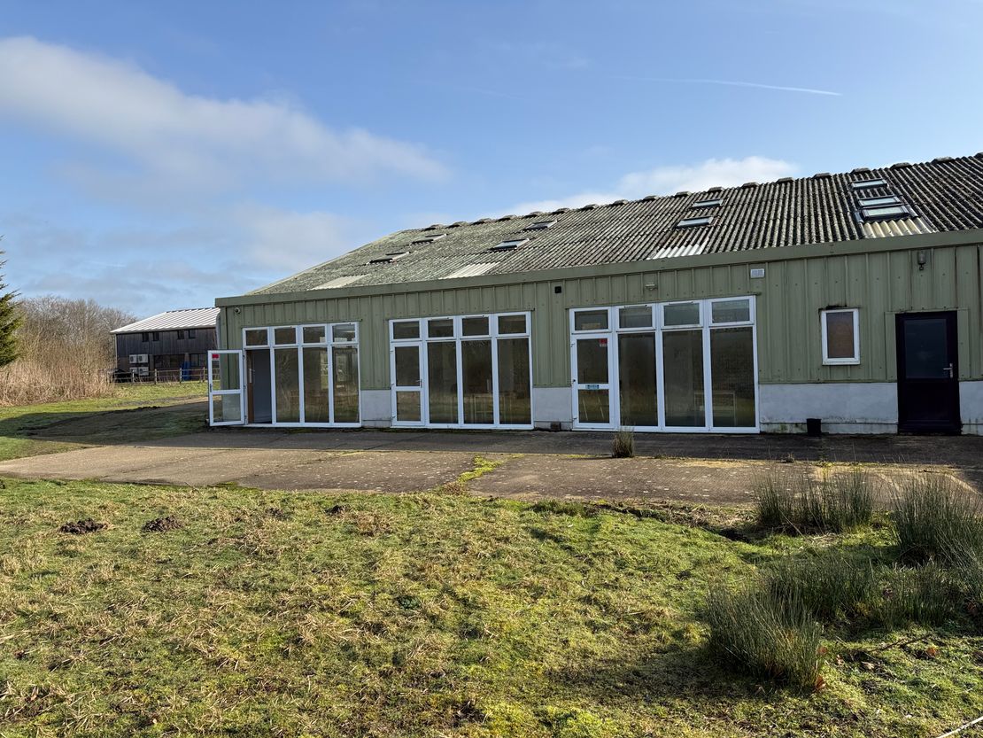 London Road, Hardham, Pulborough, West Sussex, RH20 1LA