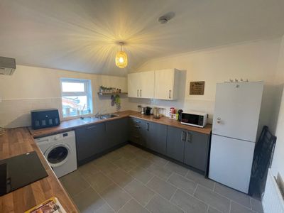 Property Image for Lawford Road, Rugby, Warwickshire, CV21 2DY