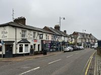 Property Image for 52 London Road, Apsley, HP3 9SB