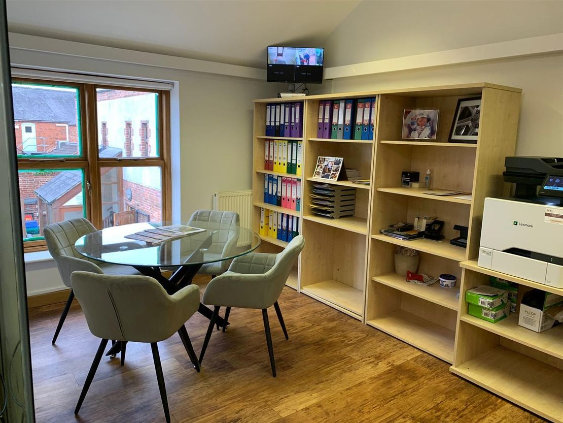 First Floor 4 Knights Yard, Gaol Street, Oakham LE15 6AQ