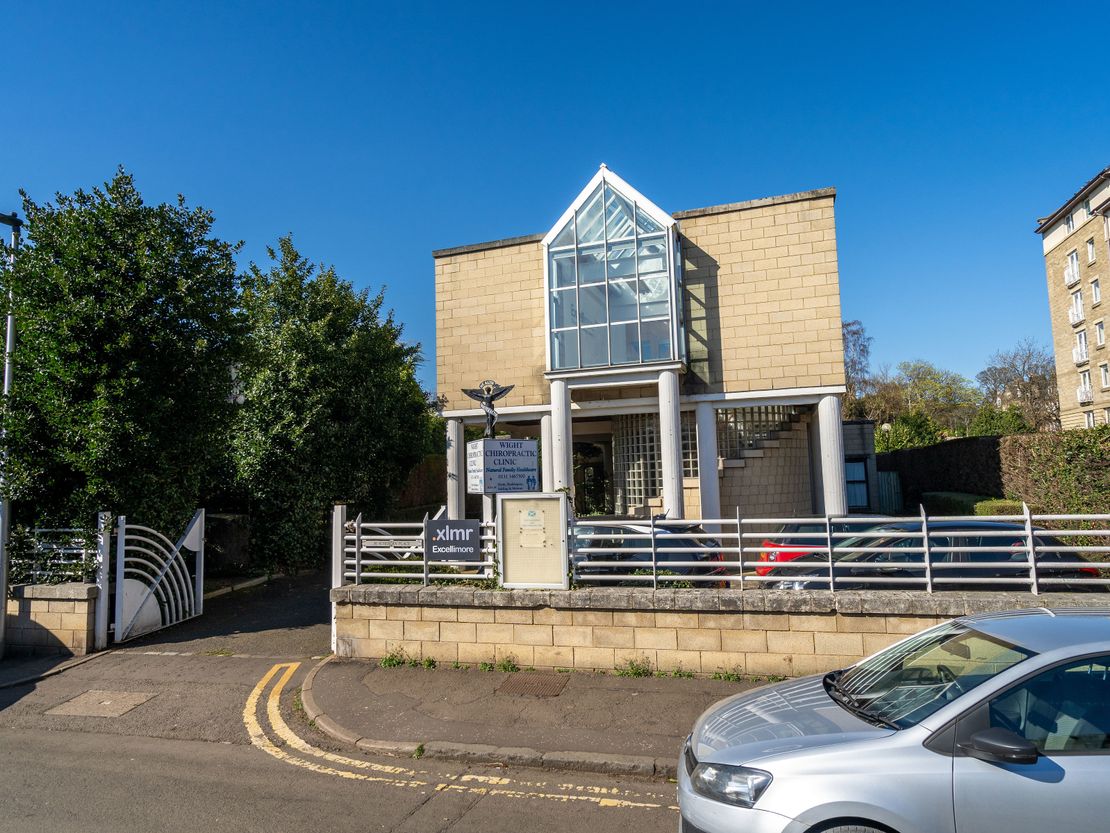 30 Roseburn Place, Edinburgh, EH12 5NX