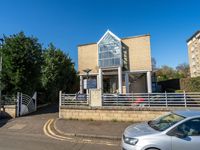 Property Image for 30 Roseburn Place, Edinburgh, EH12 5NX