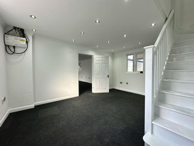 Property Image for Unit 11a Britannia Estate, Leagrave Road, Luton, LU3 1RJ