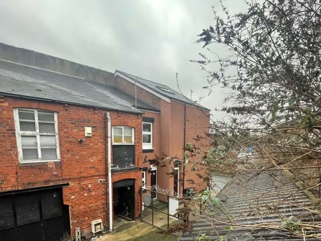 The Courtyard, Cleveleys Street, Holbeck, Leeds, LS11 0AF