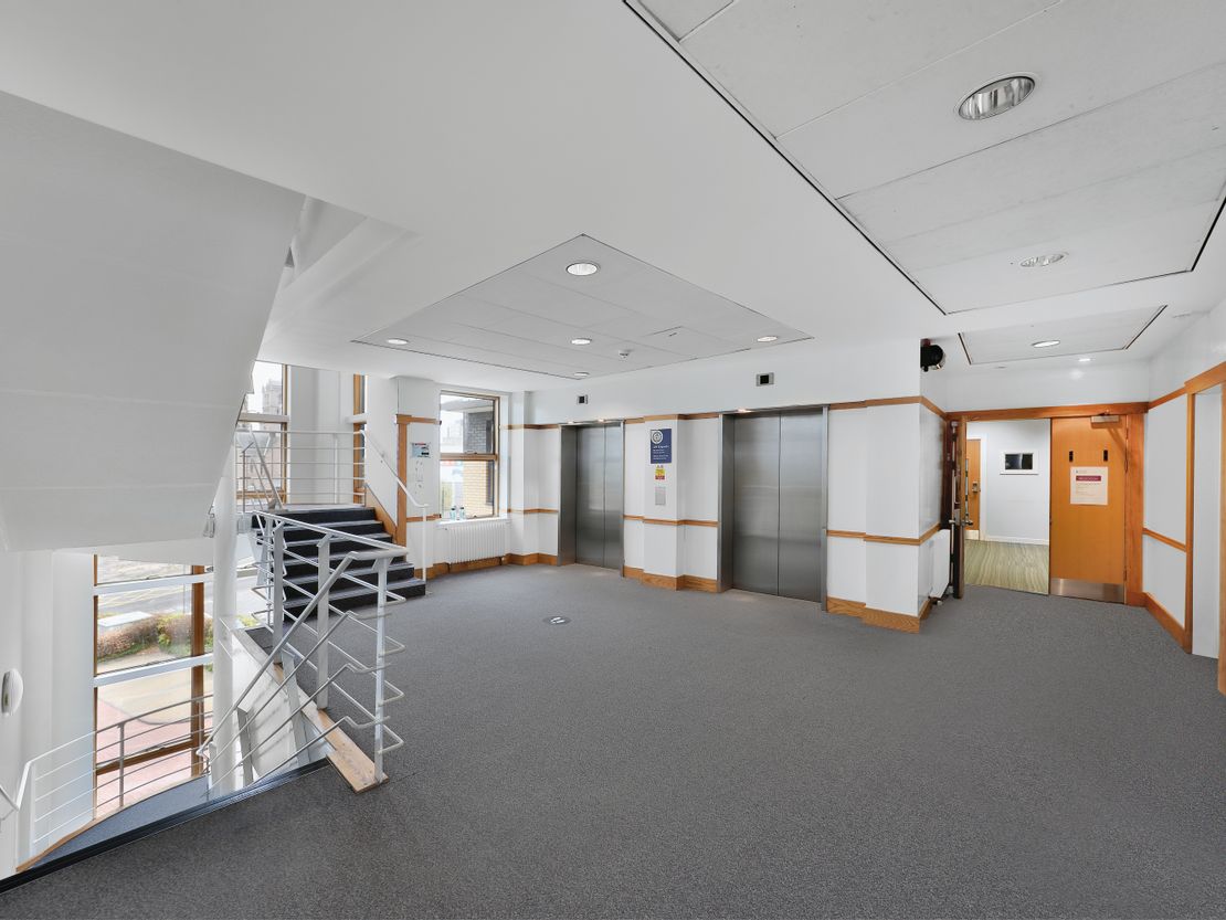 Caledonian House, Greenmarket, Dundee, DD1 4QB