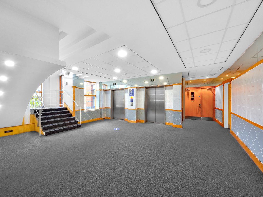 Caledonian House, Greenmarket, Dundee, DD1 4QB