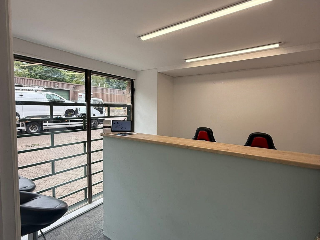 Cobnar, Wood Business Park, Cobnar Wood Cl, Chesterfield S41 9RQ
