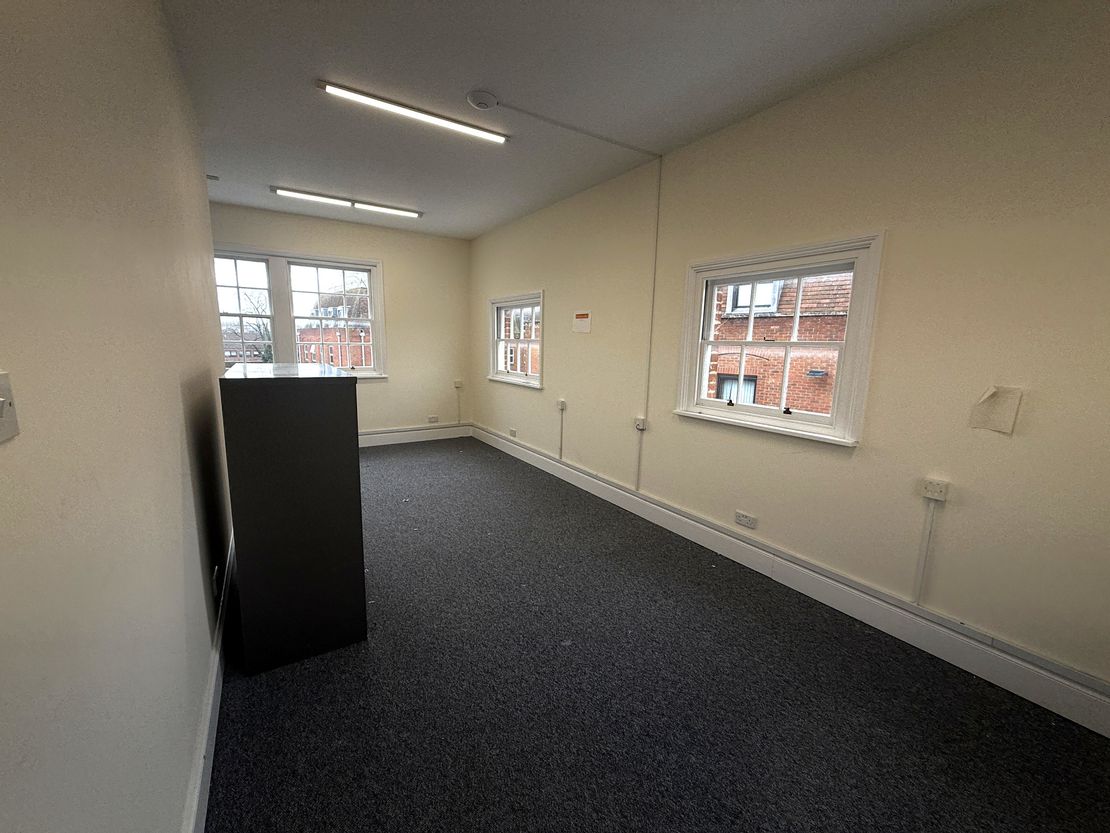 Suite 6 Festival House, Festival House 39 Oxford Street, Newbury, Berkshire, RG14 1JG