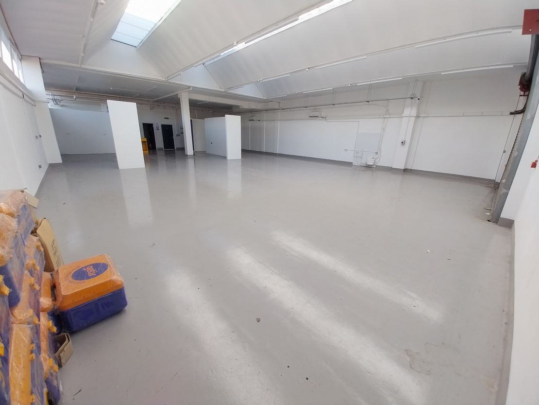 Unit 18 Wates Way Industrial Estate, Wates Way, Mitcham, CR4 4HR