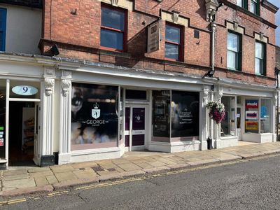 Property Image for 7 Market Place, Oakham LE15 6DT