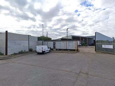 Property Image for Unit 19 Woodbridge Industrial Estate, Sleaford NG34 7EW