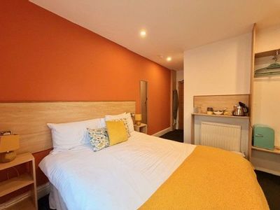Property Image for The Beaucliffe Continental & The Beaucliffe Hotel, 20-22 Holmfield Road, Blackpool, FY2