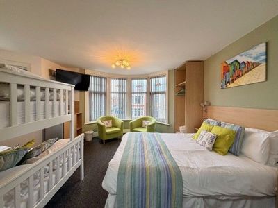 Property Image for The Beaucliffe Continental & The Beaucliffe Hotel, 20-22 Holmfield Road, Blackpool, FY2