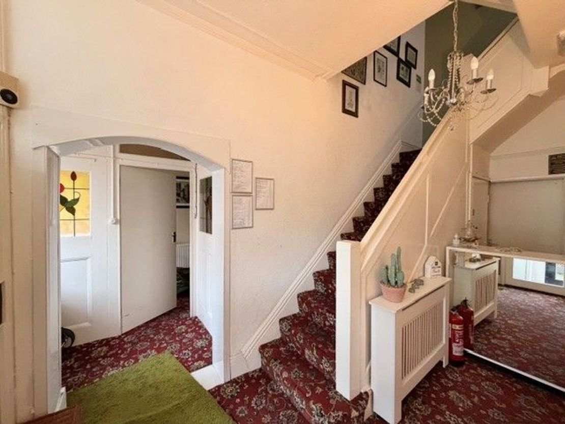 The Beaucliffe Continental & The Beaucliffe Hotel, 20-22 Holmfield Road, Blackpool, FY2
