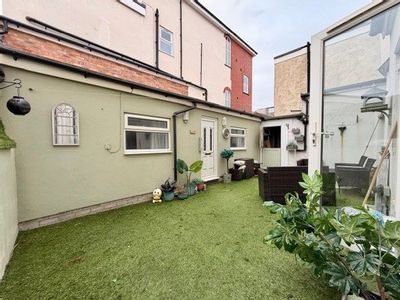 Property Image for The Beaucliffe Continental & The Beaucliffe Hotel, 20-22 Holmfield Road, Blackpool, FY2