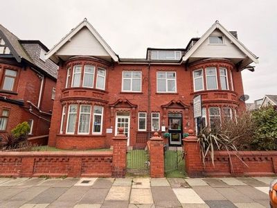 Property Image for The Beaucliffe Continental & The Beaucliffe Hotel, 20-22 Holmfield Road, Blackpool, FY2