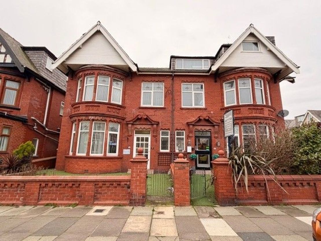 The Beaucliffe Continental & The Beaucliffe Hotel, 20-22 Holmfield Road, Blackpool, FY2