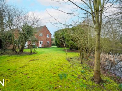 Property Image for Malting Green Road, Layer-de-la-haye, Colchester