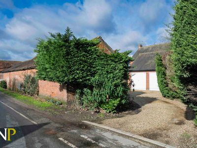 Property Image for Malting Green Road, Layer-de-la-haye, Colchester