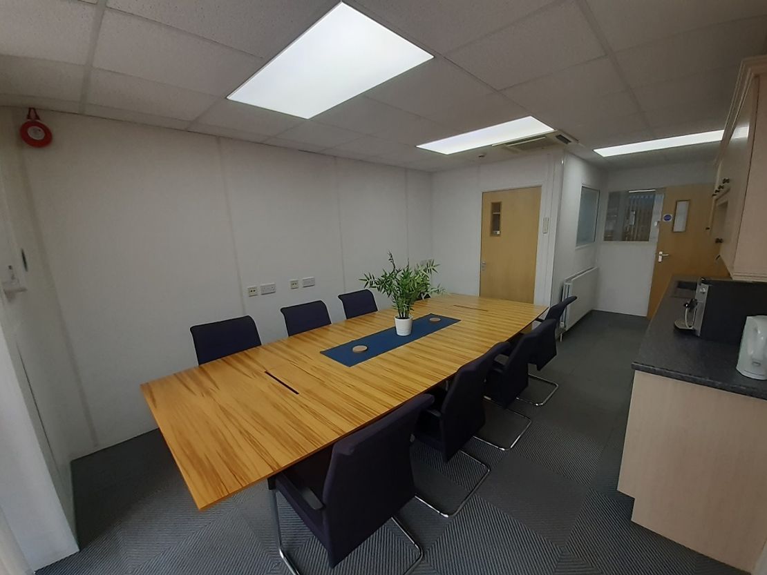 Unit 2 Sun Valley Business Park, Winnall Close, Winchester, Hampshire, SO23 0LB