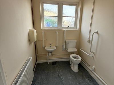 Property Image for Unit 13, Station Road Industrial Estate, Hailsham, East Sussex, BN27 2EL