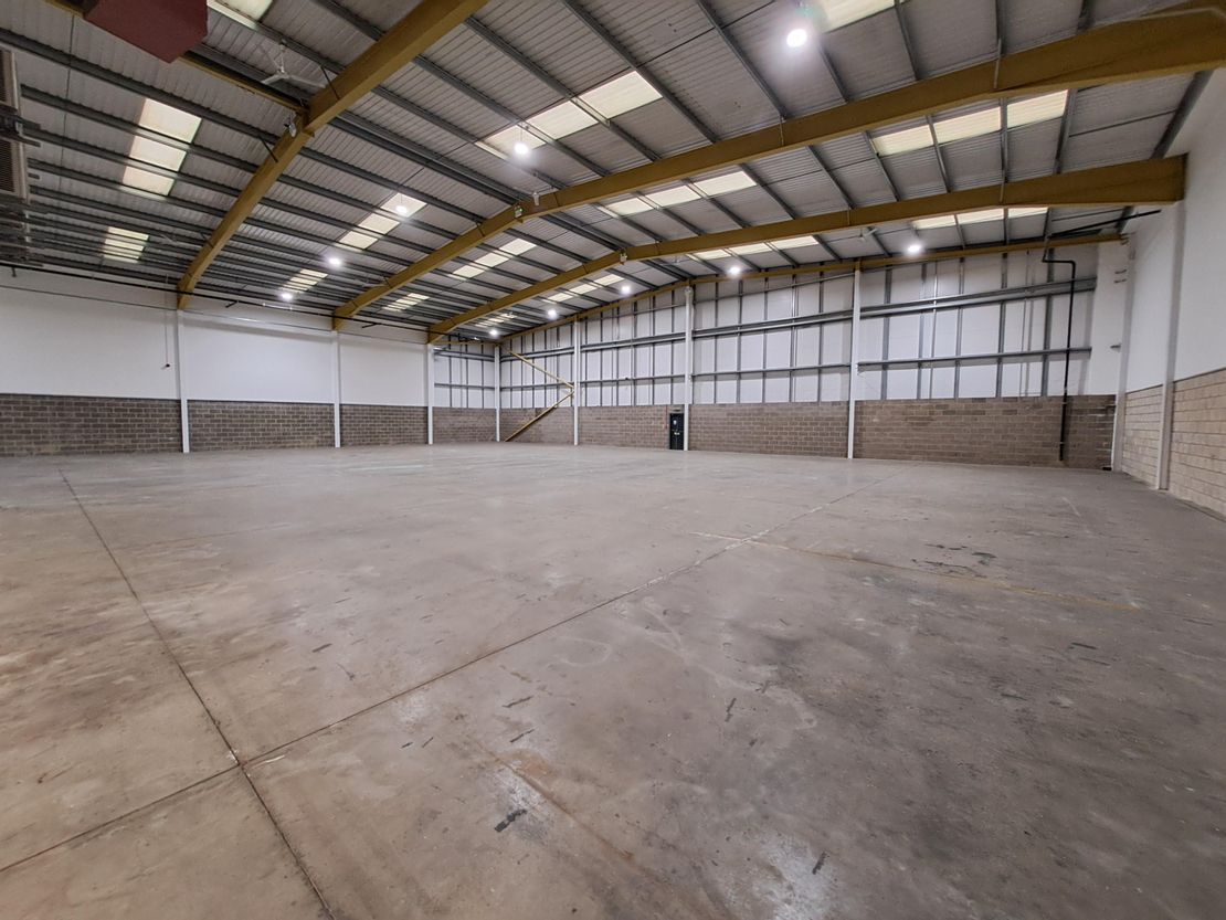 Unit 7, Dunfermline Court, Kingston, Milton Keynes, Buckinghamshire, MK10 0BY