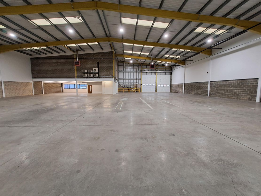 Unit 7, Dunfermline Court, Kingston, Milton Keynes, Buckinghamshire, MK10 0BY