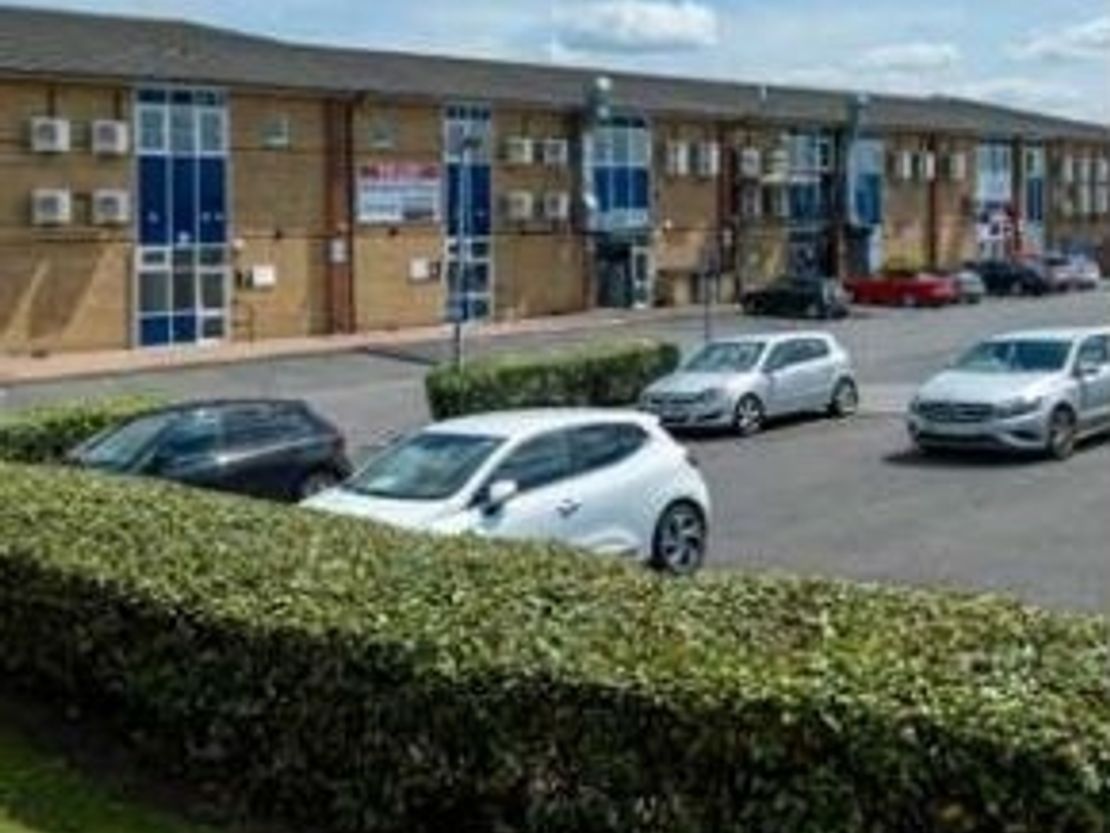 Unit 7, Lakeside Business Village, Fleming Road, Chafford Hundred, Grays, Essex, RM16 6EW