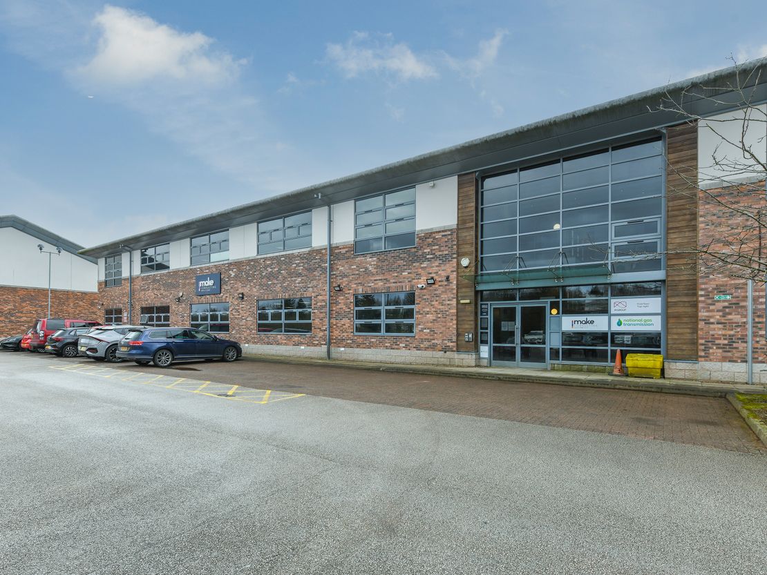 Part First Floor, Lugano, Lake View Drive, Sherwood Park, Nottingham, Nottinghamshire, NG15 0ED