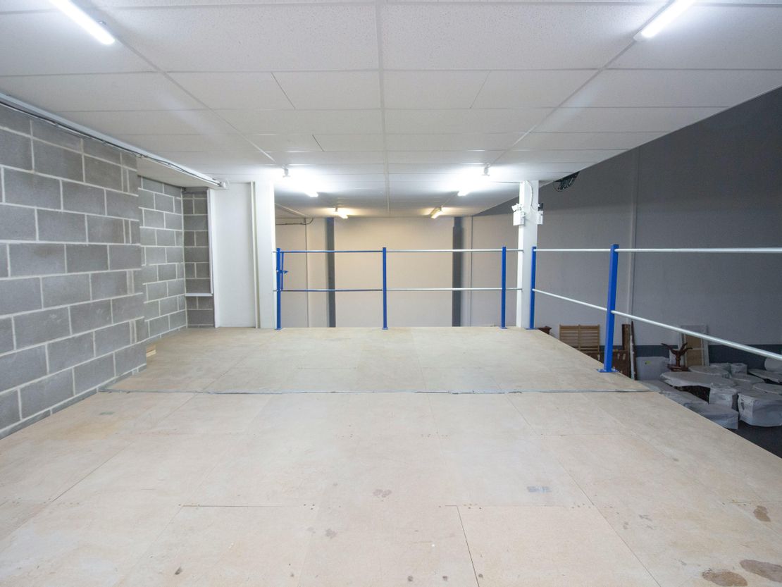 Unit 9 Slough Interchange Industrial Estate, Whittenham Close, Slough, SL2 5EP