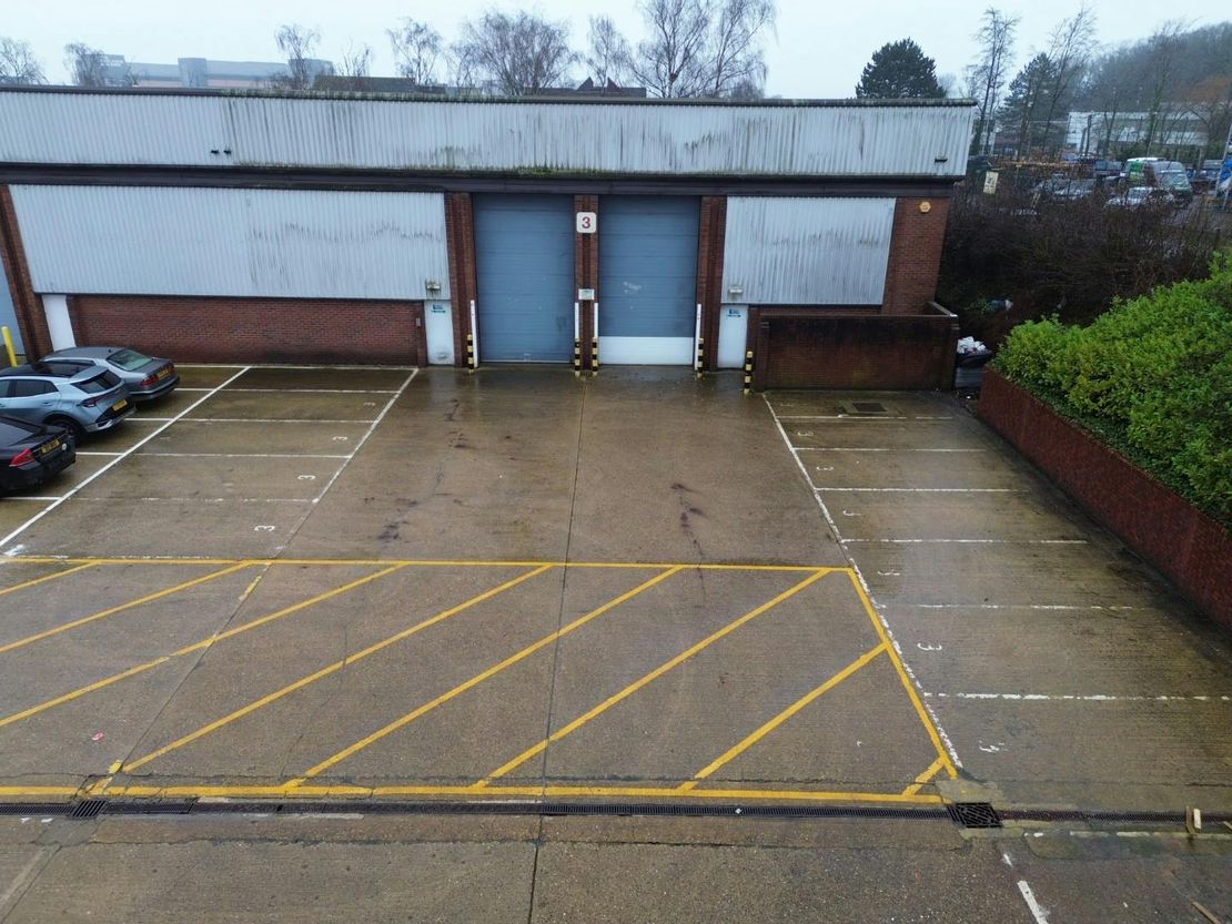 3 Hall Road, Maylands Wood Estate, Hemel Hempstead, HP2 7BH