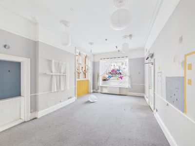 Property Image for Ground Floor, 7 South Street, Johns Place, Perth, Perth & Kinross, PH1 5NU