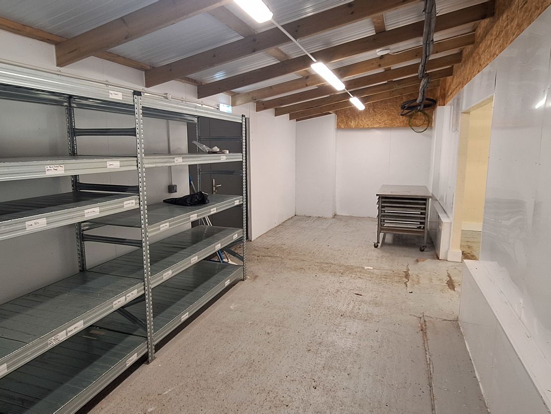 Hillhouse Farm, Worthing Road, West Grinstead, Horsham, West Sussex, RH13 8LG