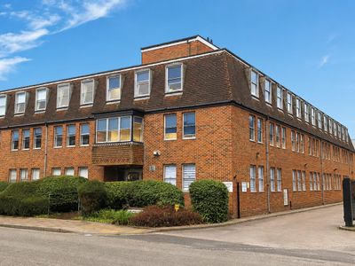 Property Image for Barclays House, 51 Bishopric, Horsham, West Sussex, RH12 1QJ
