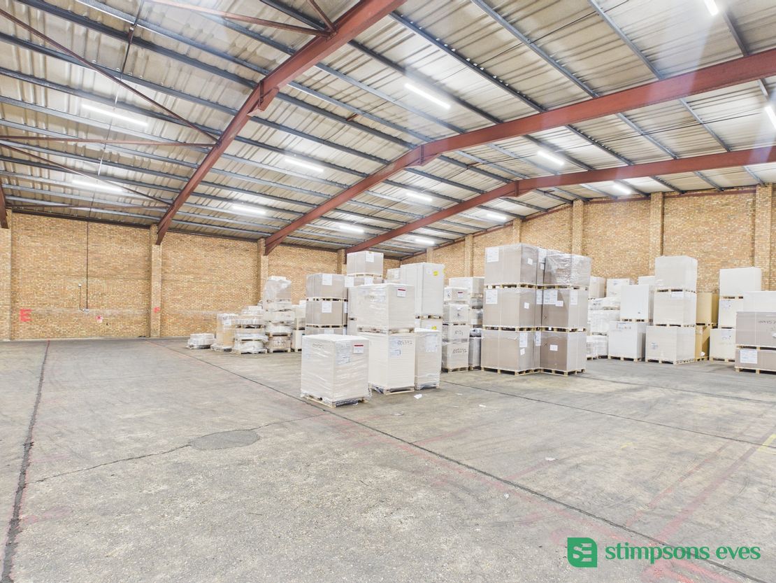 Unit 3 & 4, Ampthill Road, Bedford, Bedford, Bedfordshire, MK42 9JP
