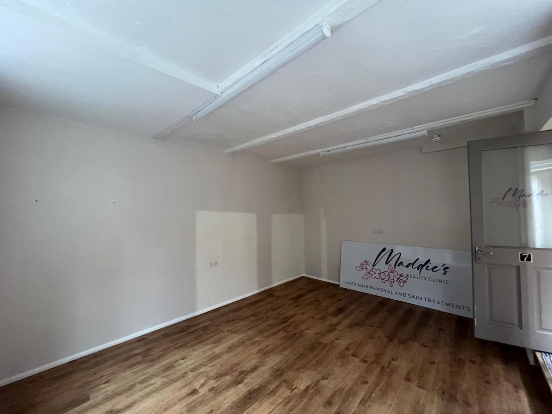 Unit 1 2 & 3 Claire Court, Bedford, MK40 1NH