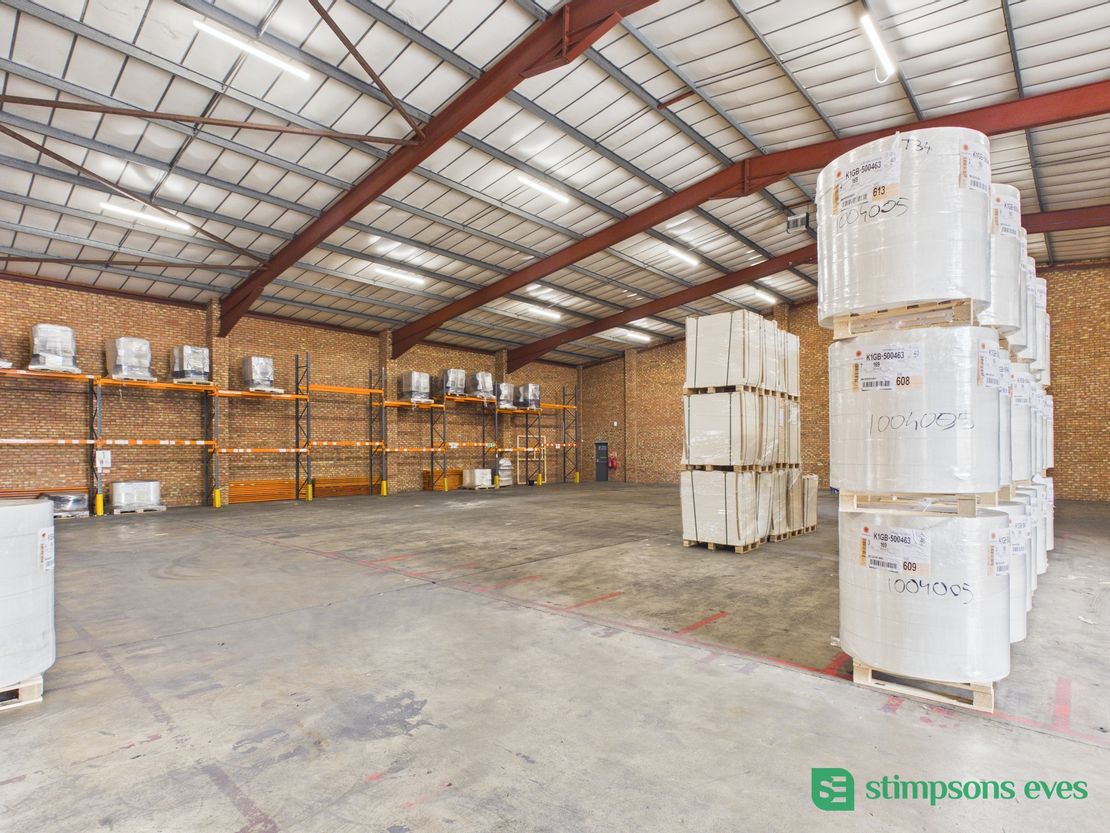 Unit 5, Ampthill Road, Bedford, Bedfordshire, MK42 9JP
