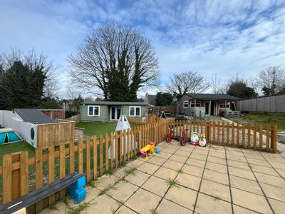 Property Image for 40 Hooe Road, Plymouth, Devon, PL9 9RG