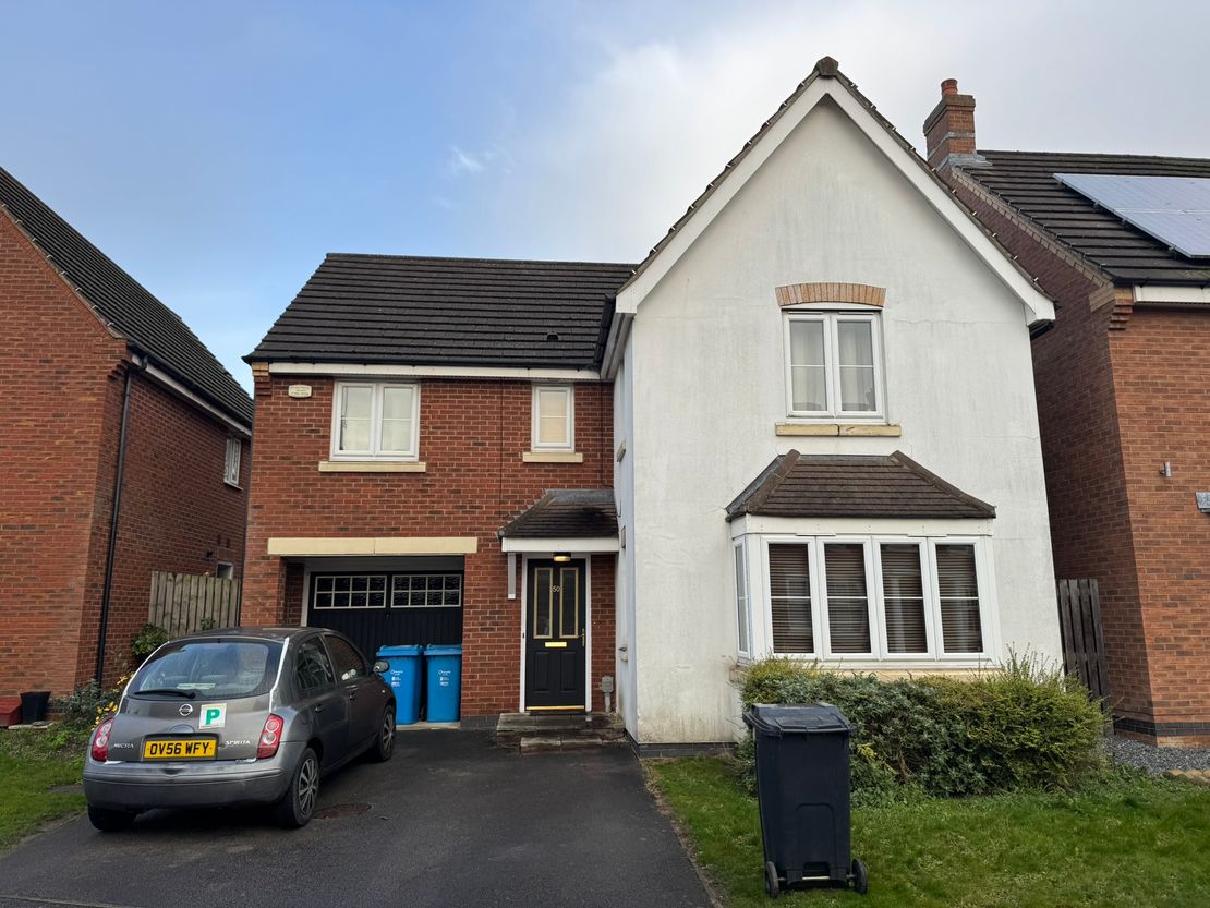 YUPELET PORTFOLIO, HULL