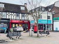 Property Image for 124A High St, Hoddesdon EN11 8HD