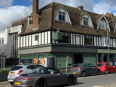 Property Image for 6 High Street, Harpenden, AL5 2TB