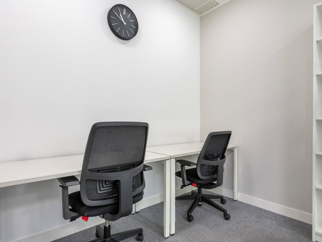Hersham Road, Ashley Park House, Walton-on-Thames, Surrey, United Kingdom, KT12 1RZ