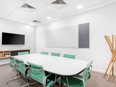 Property Image for Sutton Ct Rd, 6, London, Greater London, United Kingdom, SM1 4FS