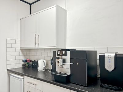 Property Image for Spittals Interchange, Huntingdon, Cambridgeshire, United Kingdom, PE29 6FN