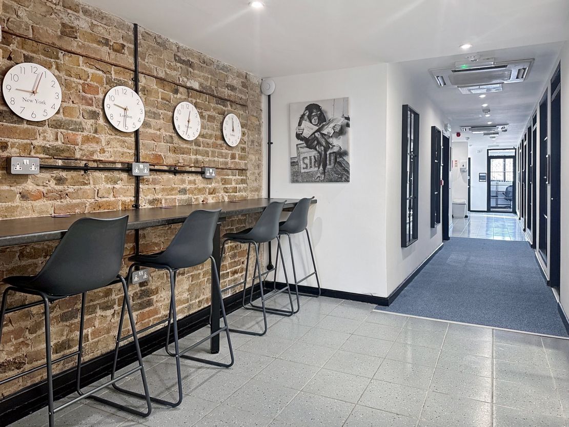 Marine Terrace, 35, Margate, Kent, United Kingdom, CT9 1XJ