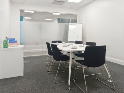 Property Image for High Street, 28-30, Guildford, Surrey, United Kingdom, GU1 3BT