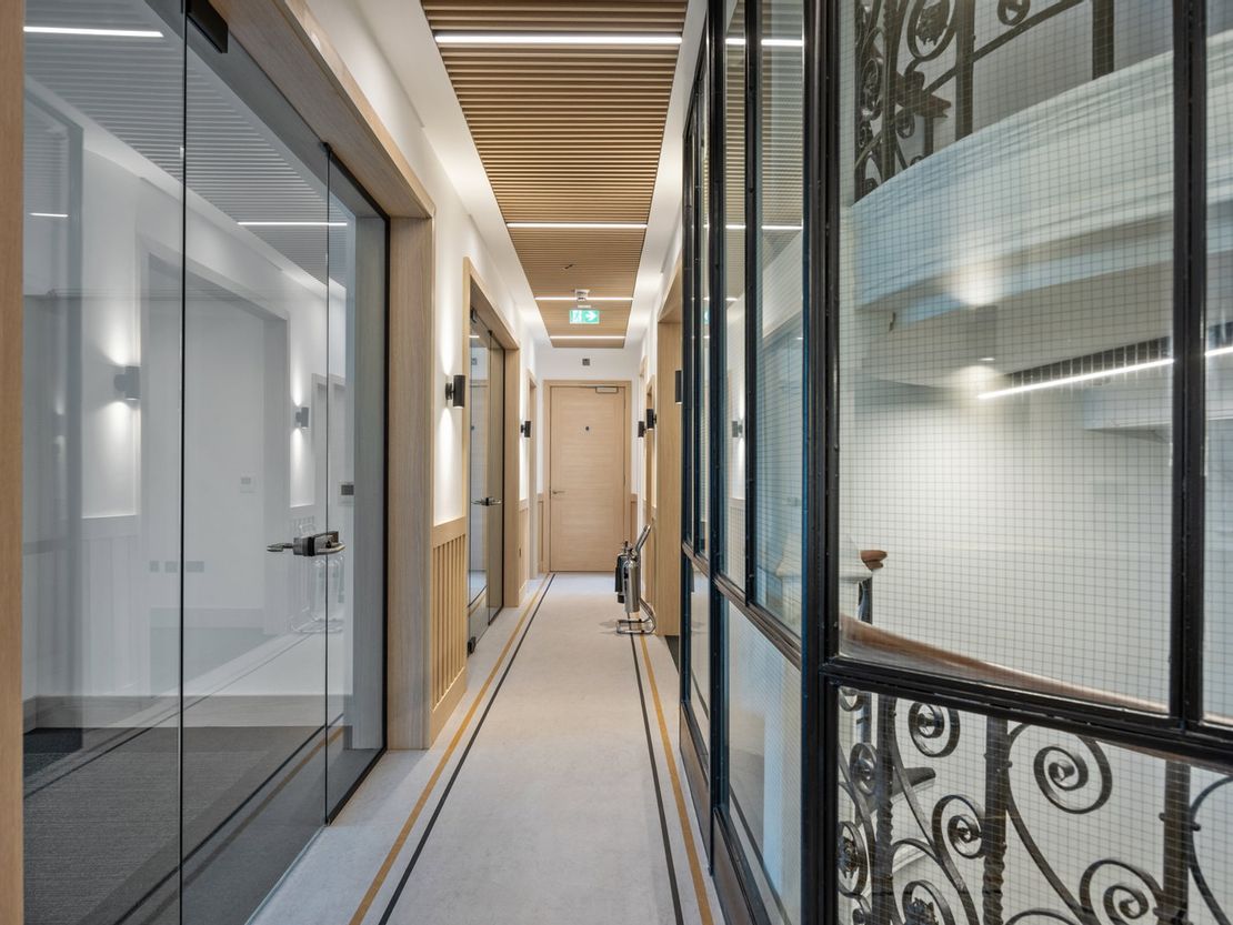 Donegall Square East, 1, Pearl Assurance House, Belfast, County Antrim, United Kingdom, BT1 5HB