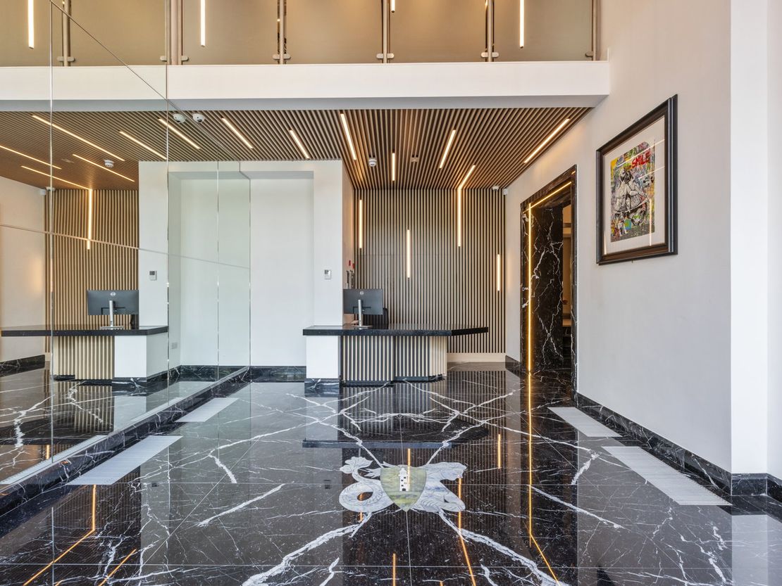 Donegall Square East, 1, Pearl Assurance House, Belfast, County Antrim, United Kingdom, BT1 5HB